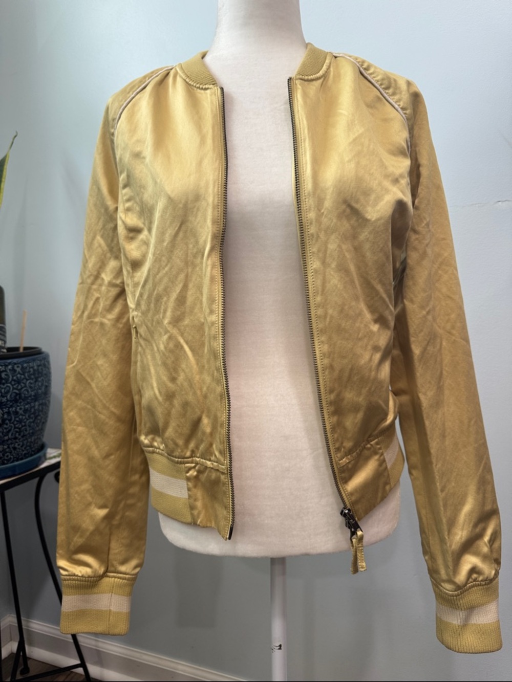 Vintage Earl Jean Dragon Stitched Bomber Jacket 🐉